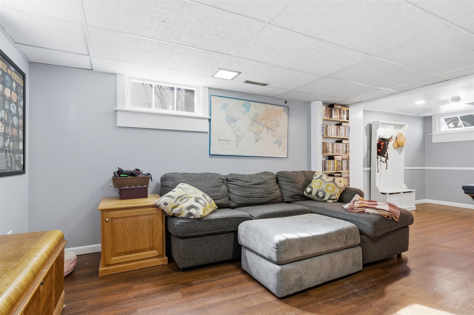 600 Normal Avenue Normal, IL 61761 - Photo 20 of 29 a living room with furniture and a couch