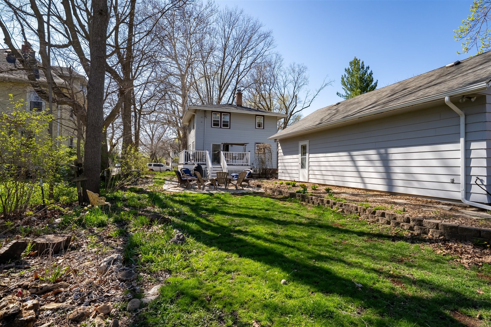 600 Normal Avenue Normal, IL 61761 - Photo 29 of 29 a backyard of a house with table and chairs