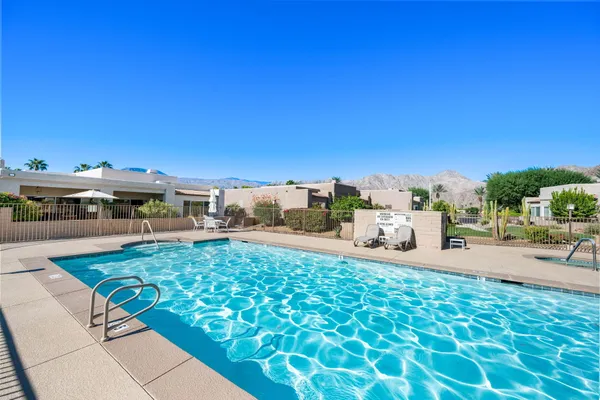 $7,000 | 48110 Vía Hermosa, La Quinta, CA 92253