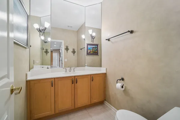 $989,000 | 2262 Carlyle Court, Buffalo Grove, IL 60089