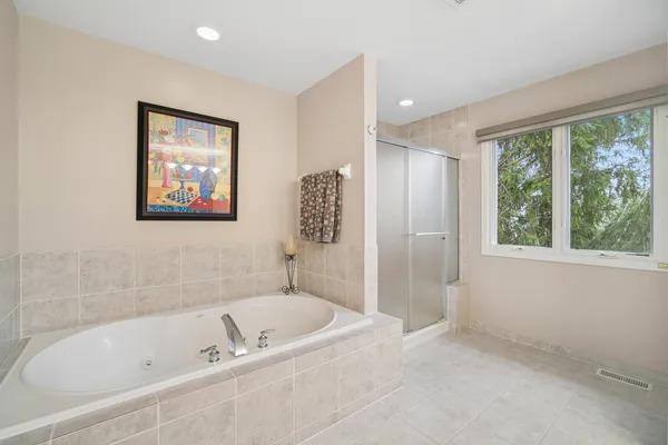 $989,000 | 2262 Carlyle Court, Buffalo Grove, IL 60089