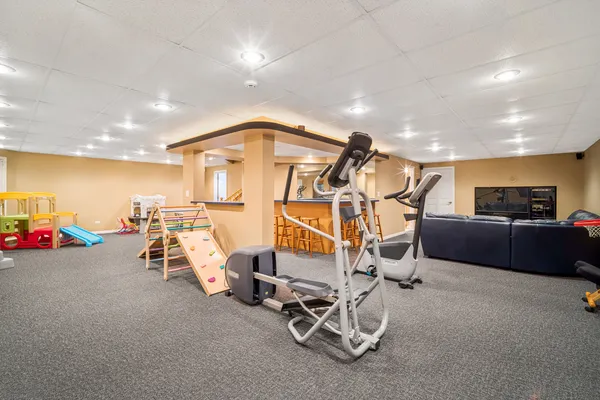 $989,000 | 2262 Carlyle Court, Buffalo Grove, IL 60089