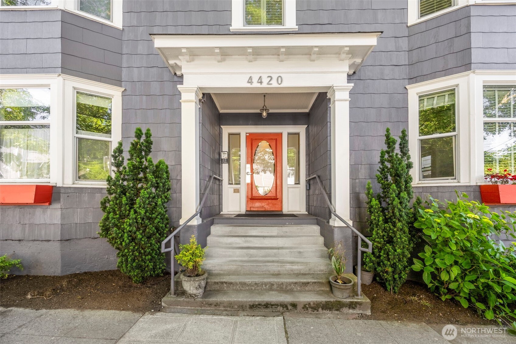 4420 Dayton Avenue North, Unit 2 Seattle, WA 98103 - Photo 15 of 16