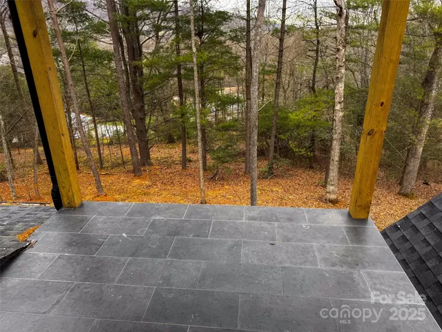 $925,000 | 81 Goldenwood Lane, Mills River, NC 28759