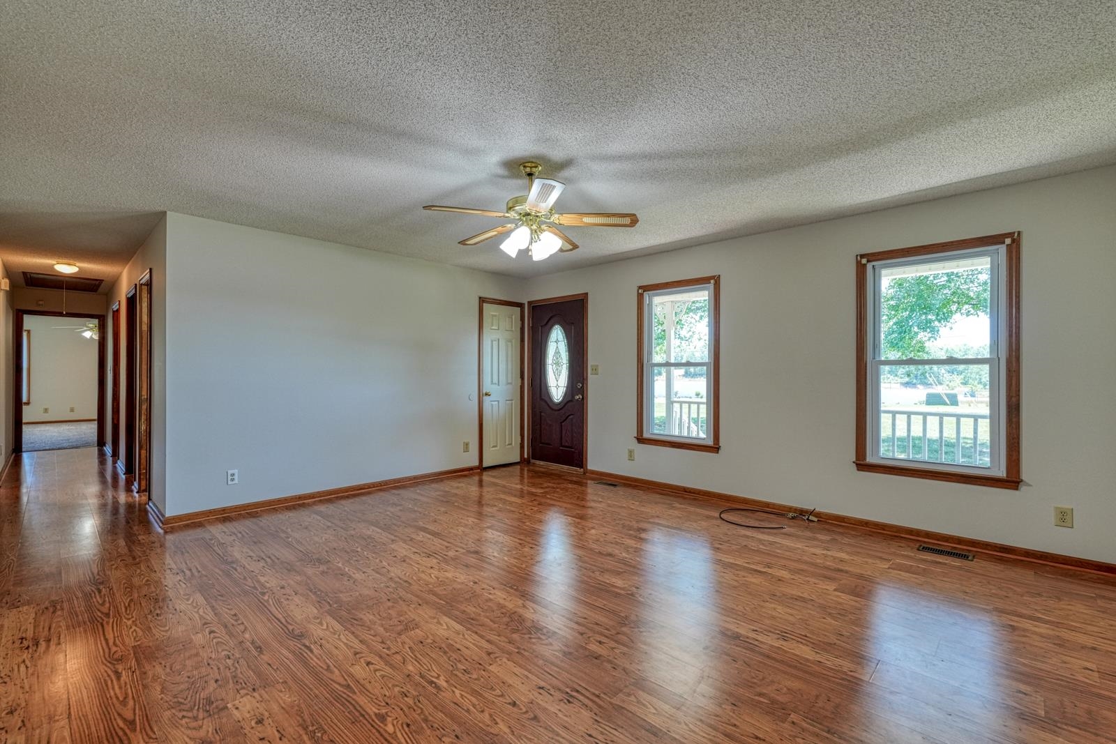 241 Mason Drive Inman, SC 29349 - Photo 8 of 36