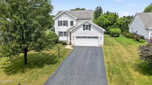 $465,000 | 5 Carriage Way, Waterford, NY 12188
