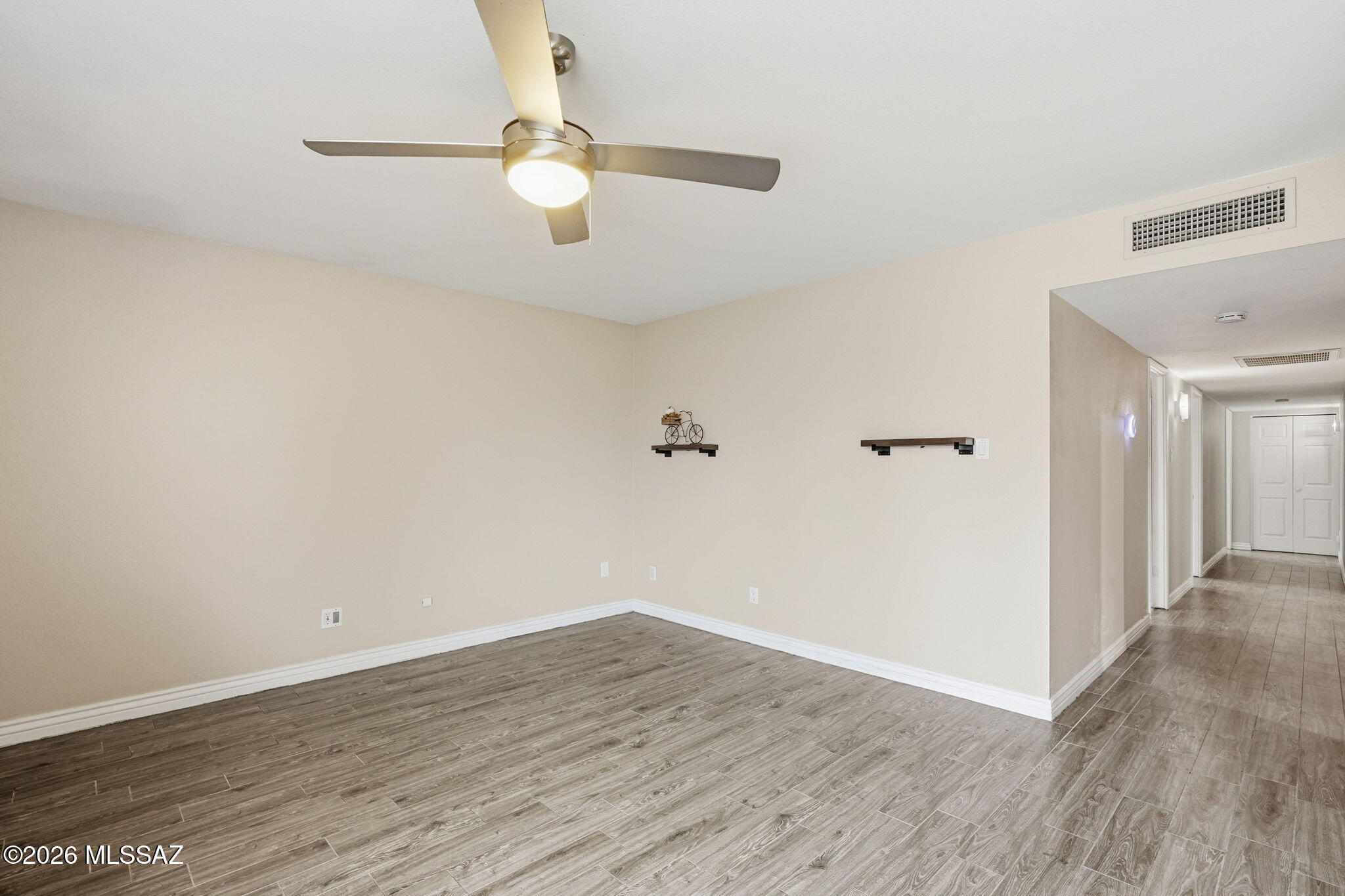 4526 South Terrace Road Tempe, AZ 85282 - Photo 14 of 30 Gallery Image 14