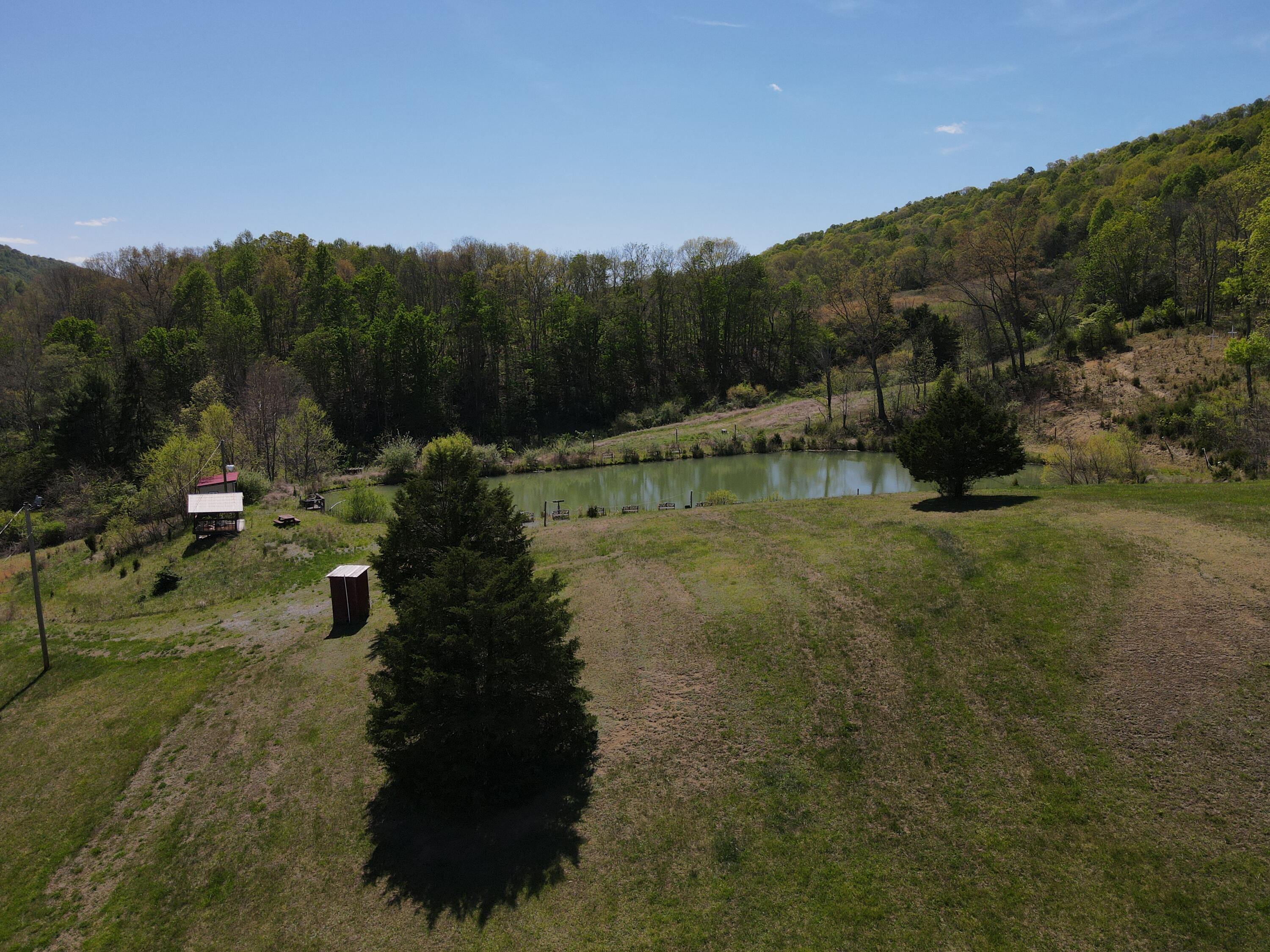 2463 Willow Bend Road Lindside, WV 24951 - Photo 17 of 75 Gallery Image 17