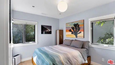 $1,645,000 | 9009 Lloyd Place, West Hollywood, CA 90069