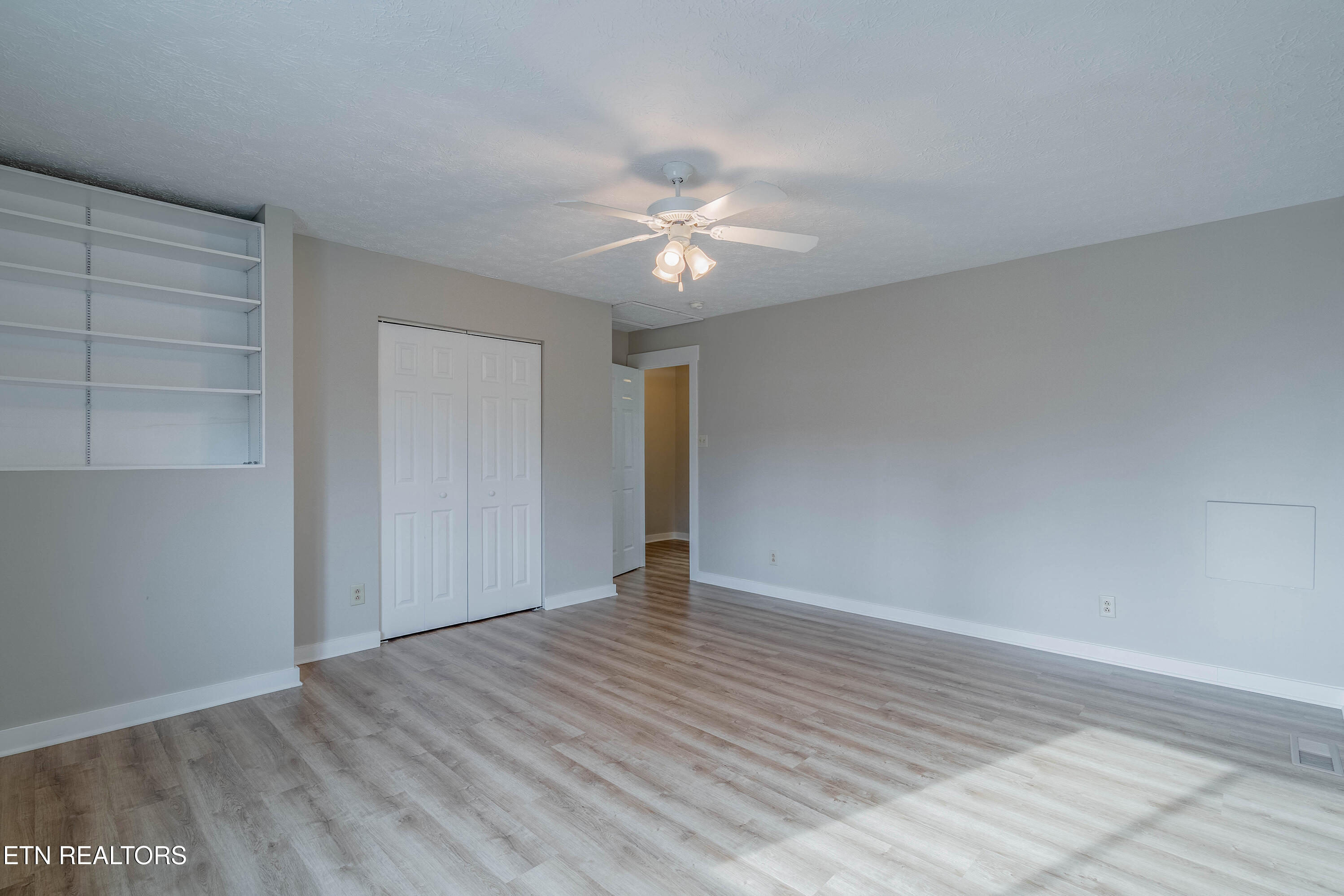 2705 Sood Road, Unit G Knoxville, TN 37921 - Photo 15 of 26 A7301145-HDR