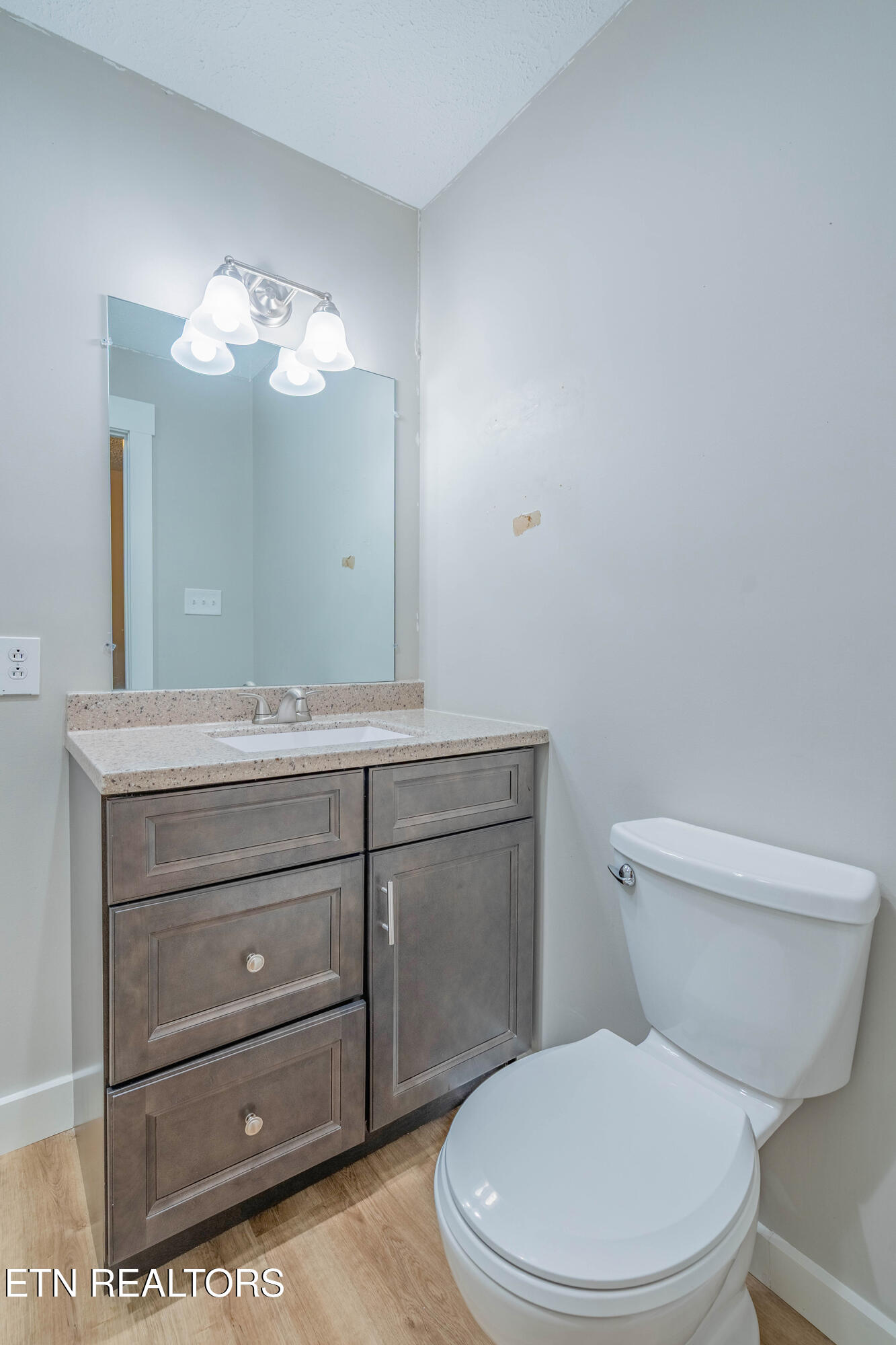 2705 Sood Road, Unit G Knoxville, TN 37921 - Photo 16 of 26 A7301148-HDR