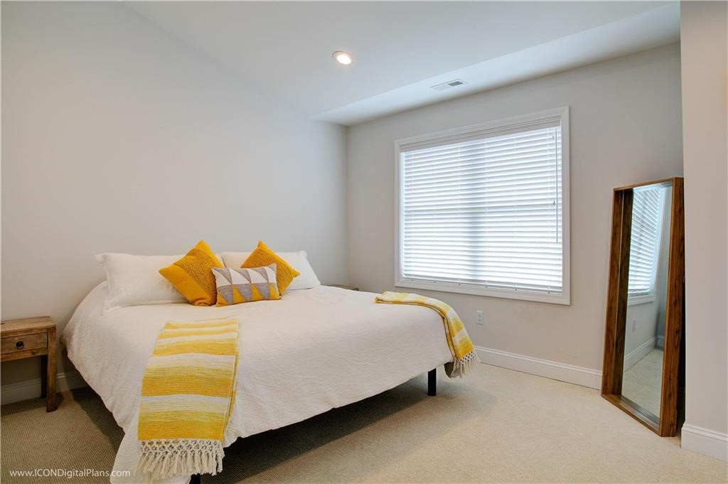 56 Mariner Way Middletown, RI 02842 - Photo 16 of 28