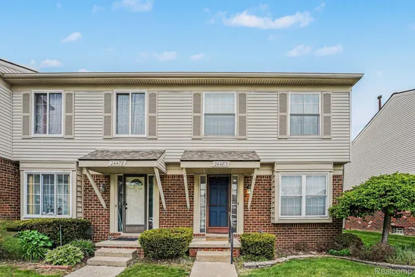 $244,900 | 24483 Bashian Drive, Novi, MI 48375