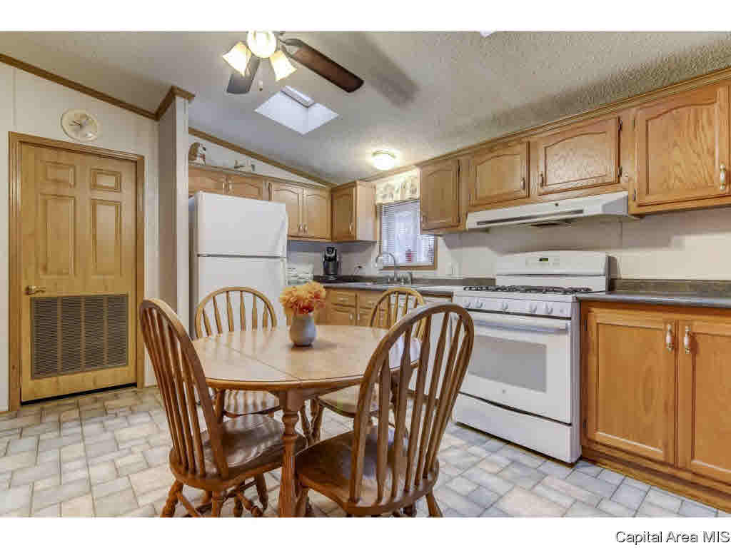 1 Bone Valley Drive Springfield, IL 62702 - Photo 14 of 31 Gallery Image 14