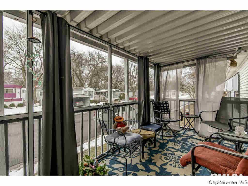 1 Bone Valley Drive Springfield, IL 62702 - Photo 4 of 31 Gallery Image 4