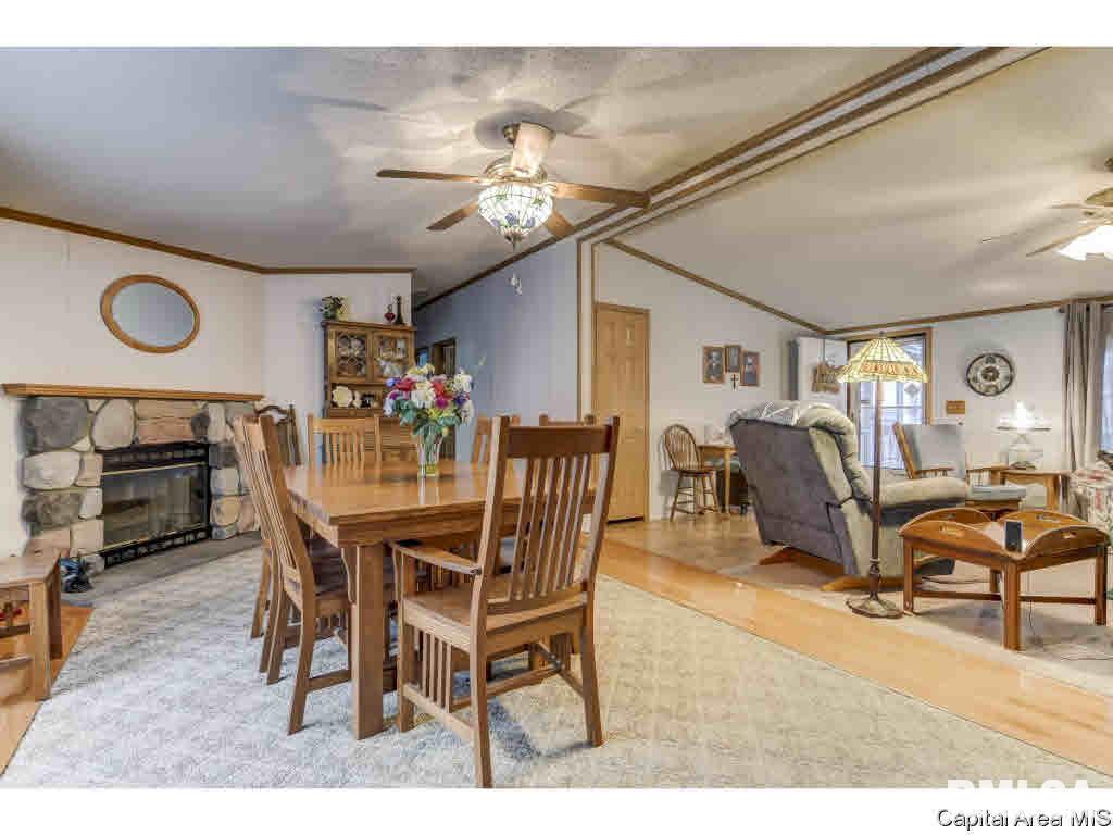 1 Bone Valley Drive Springfield, IL 62702 - Photo 9 of 31 Gallery Image 9