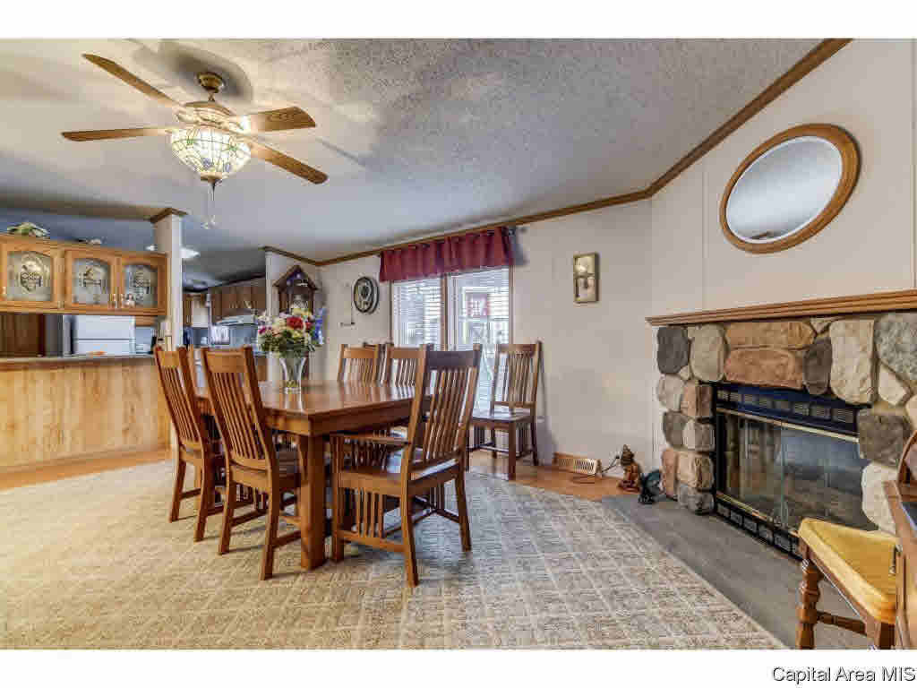 1 Bone Valley Drive Springfield, IL 62702 - Photo 10 of 31 Gallery Image 10