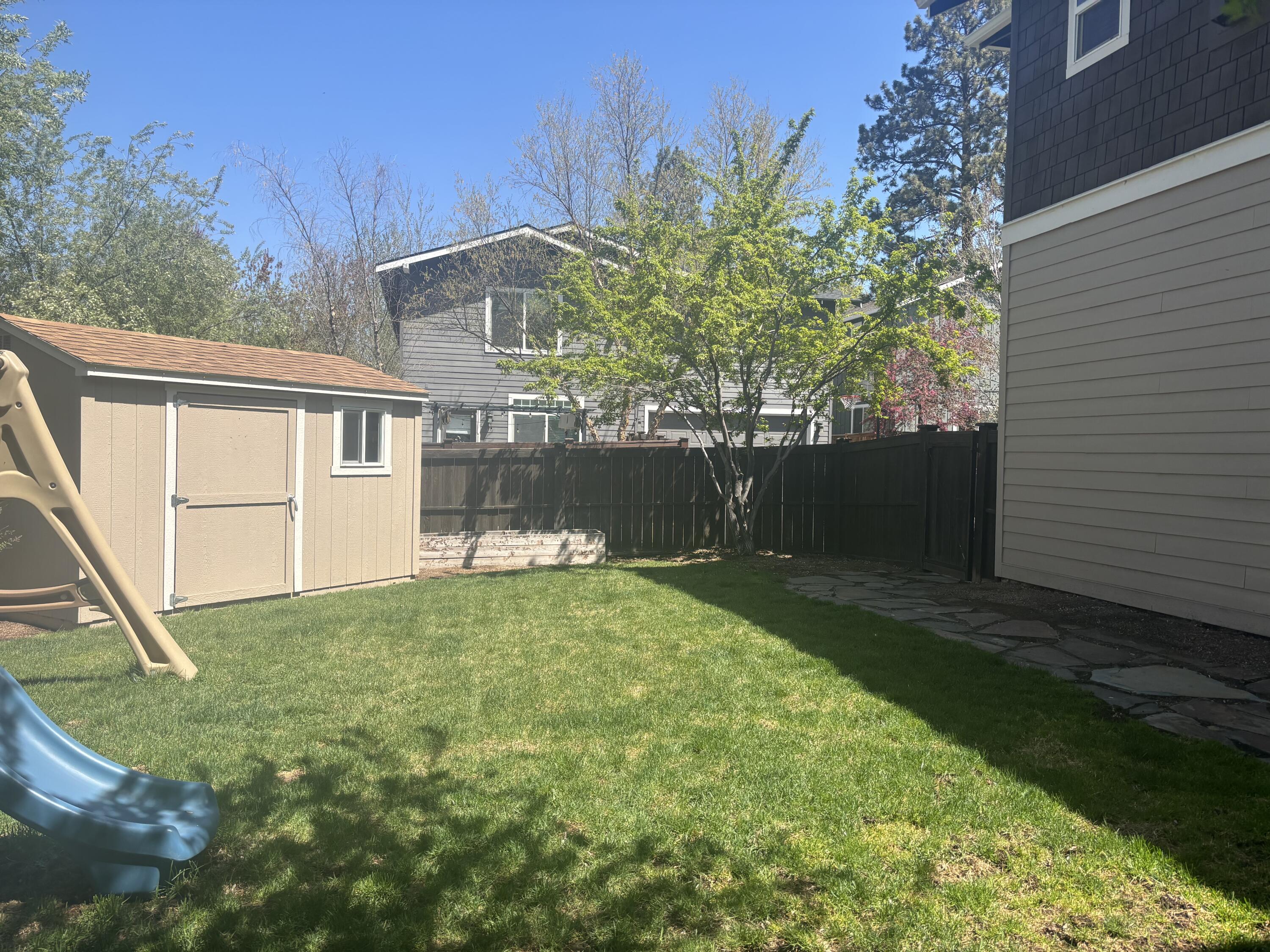 20370 Murphy Road Bend, OR 97702 - Photo 25 of 33 Large fenced yard, complete with storage shed