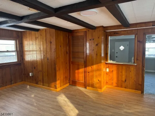 $2,100 | 7 Daretown Road, West Milford, NJ 07421