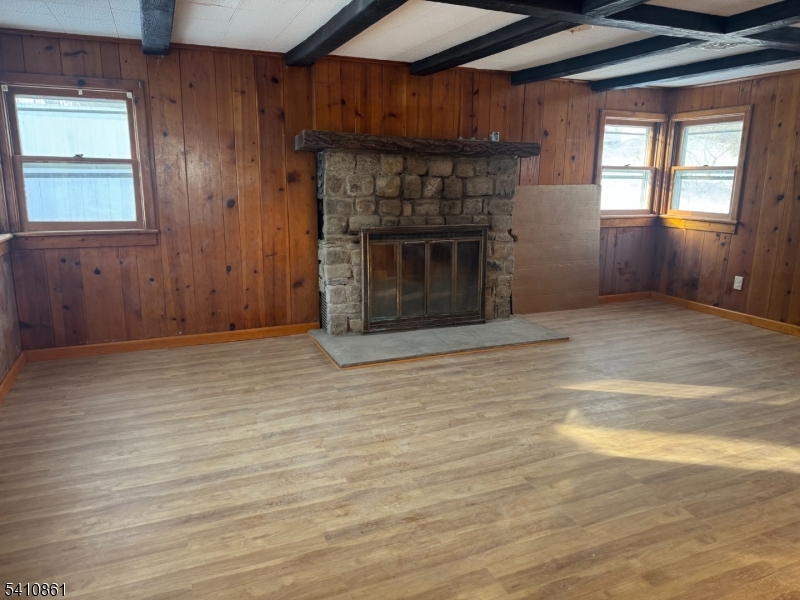 7 Daretown Road West Milford, NJ 07421 - Photo 3 of 6