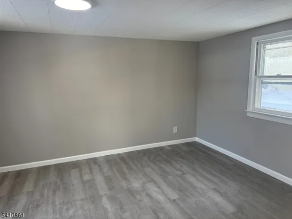 $2,100 | 7 Daretown Road, West Milford, NJ 07421