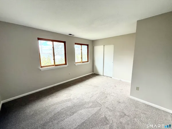 $249,900 | 169 Greenwoods Lane, Unit 169, East Windsor, CT 06088