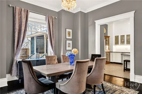 $1,249,000 | 121 East 36th Street, Savannah, GA 31401