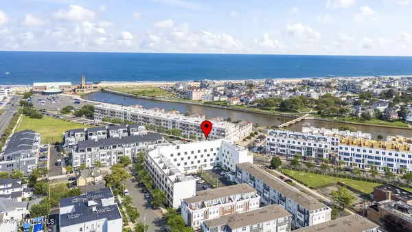 $2,950 | 601 Heck Street, Unit 303, Asbury Park, NJ 07712