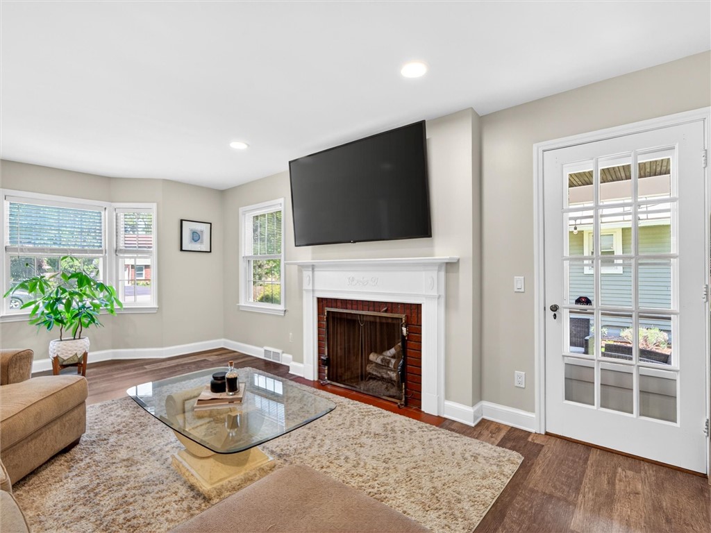 133 Penarrow Road Brighton, NY 14618 - Photo 17 of 42