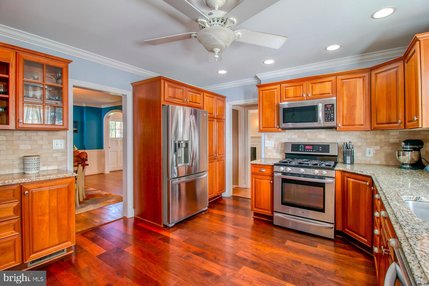 103 Greenbrier Road Towson, MD 21286 - Photo 19 of 53 Kitchen with all stainless steal appliances