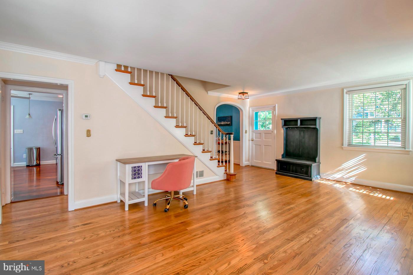 103 Greenbrier Road Towson, MD 21286 - Photo 10 of 53 Living room with hall to kitchen