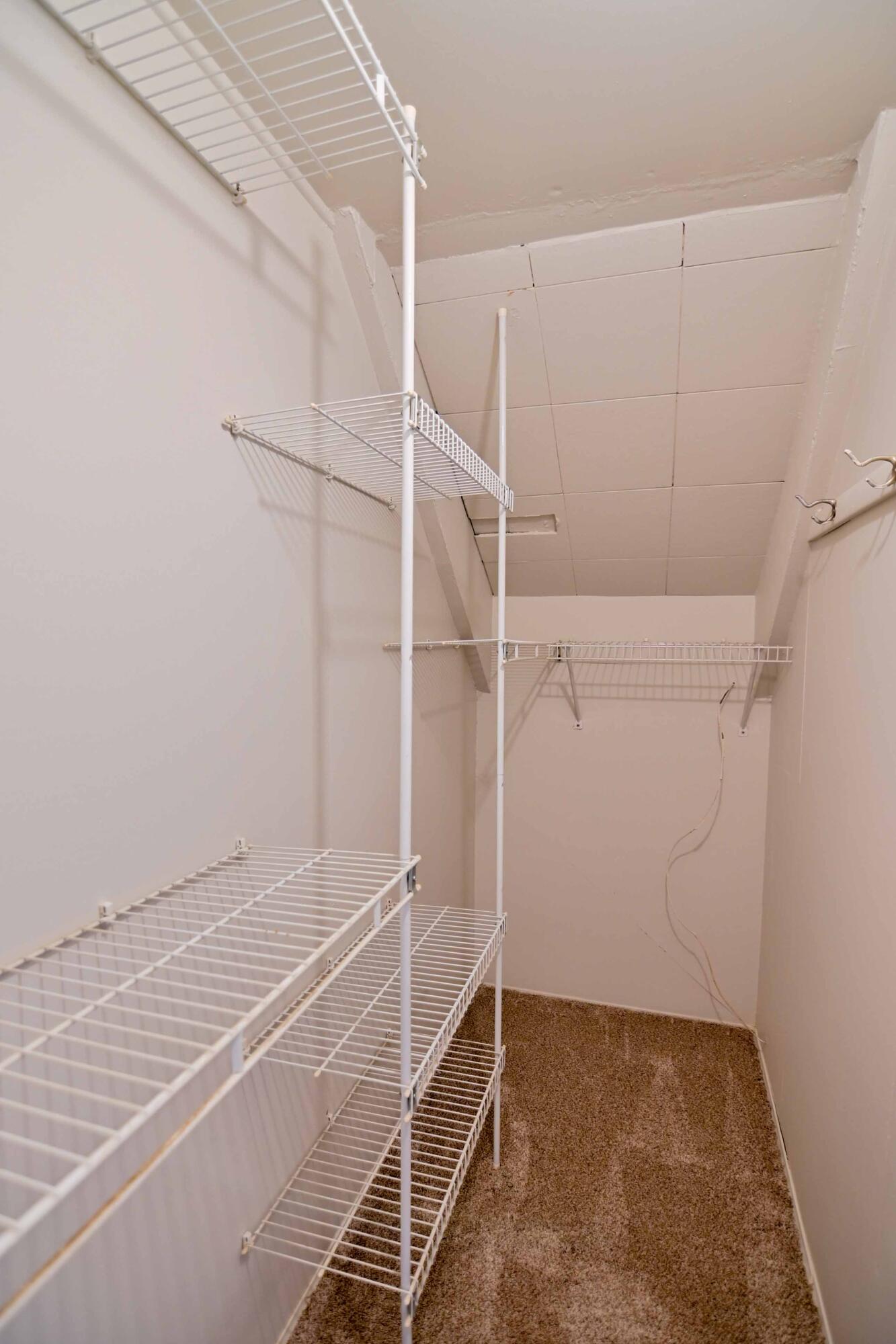 2807 Washington Road, Unit LOWR Kenosha, WI 53140 - Photo 17 of 26 DSC_7506