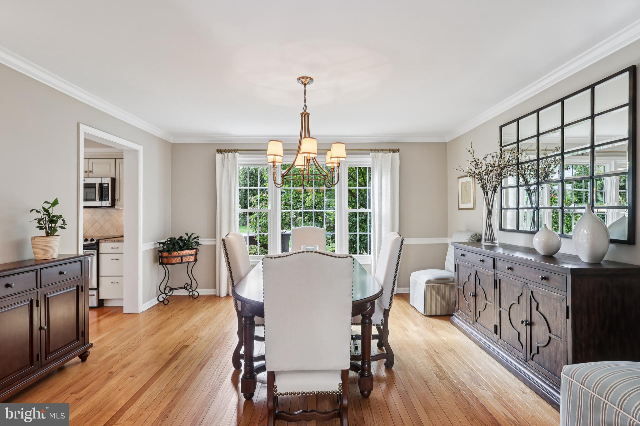633 Foxfields Road Bryn Mawr, PA 19010 - Photo 8 of 44 Dining Room