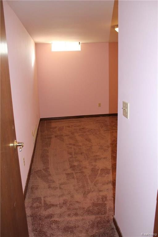 28391 Bay Tree Road Farmington Hills, MI 48334 - Photo 60 of 74