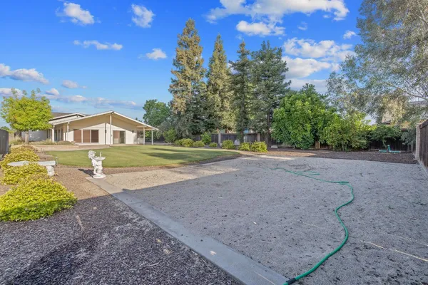 $1,599,900 | 2033 Alluvial Avenue, Clovis, CA 93611