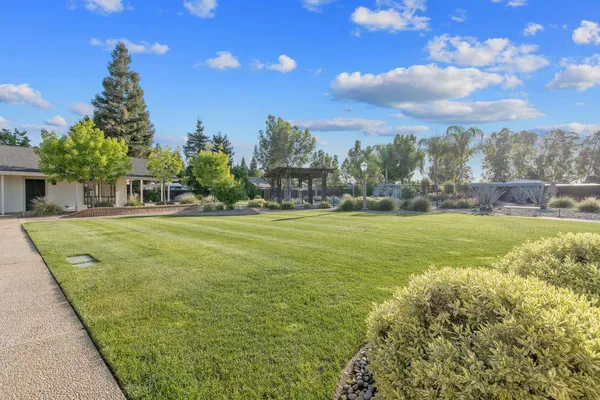 $1,599,900 | 2033 Alluvial Avenue, Clovis, CA 93611