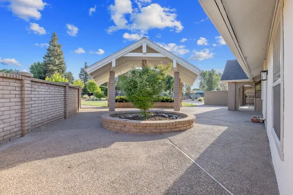 $1,599,900 | 2033 Alluvial Avenue, Clovis, CA 93611