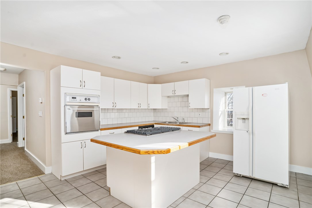 4646 Post Road, Unit 5 Warwick, RI 02818 - Photo 17 of 28 Gallery Image 17