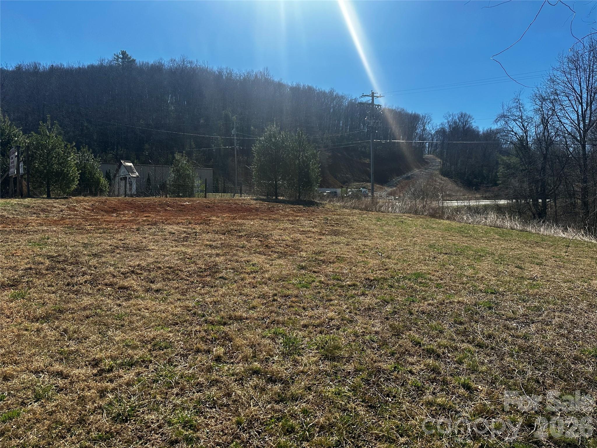 400 Old Dale Road Spruce Pine, NC 28777 - Photo 4 of 24 a view of a backyard