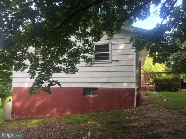 7627 Post Road Hanover, MD 21076 - Photo 3 of 5 Exterior (General)