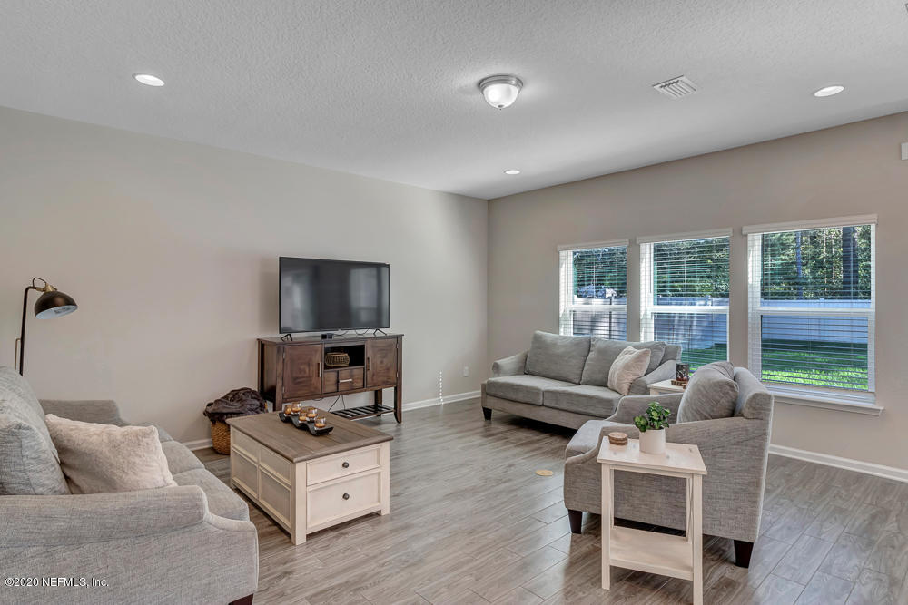 9897 Kevin Road Jacksonville, FL 32257 - Photo 16 of 36 7