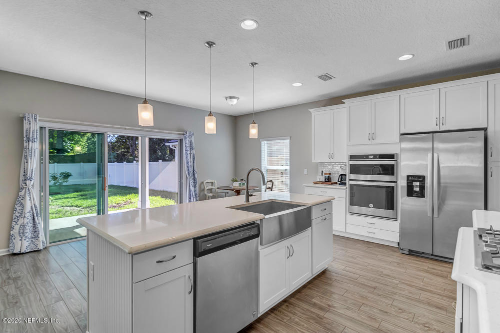 9897 Kevin Road Jacksonville, FL 32257 - Photo 10 of 36 15