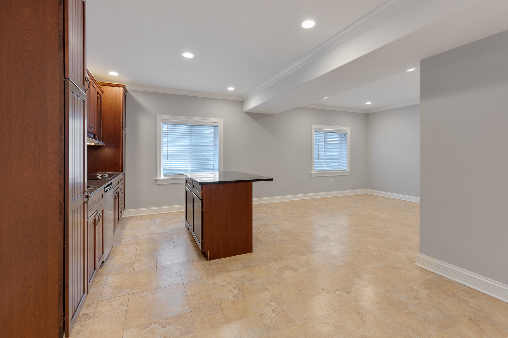 115 Washington Street Glenview, IL 60025 - Photo 33 of 40 a view of livingroom with hardwood