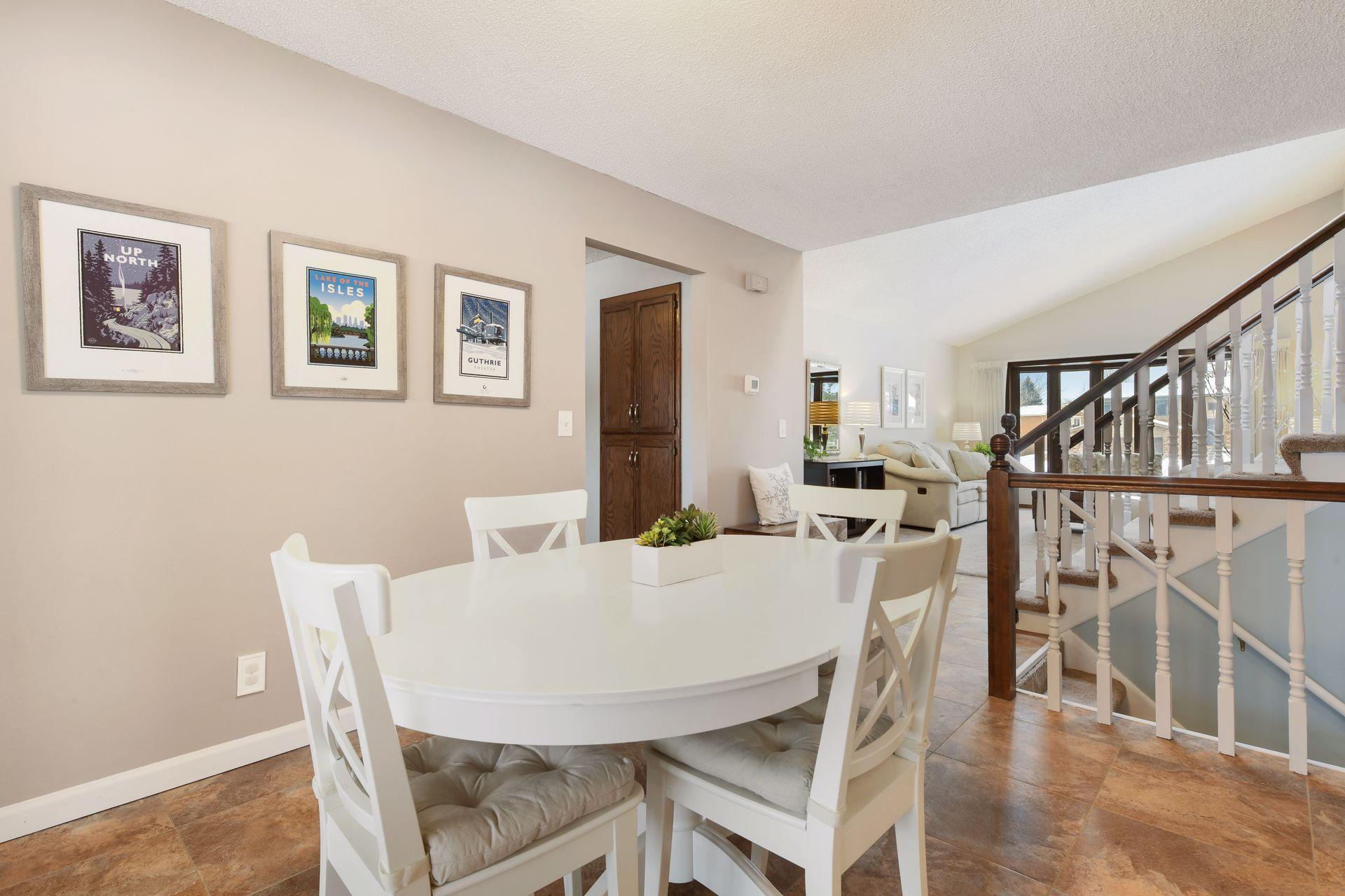 17253 Round Lake Road Eden Prairie, MN 55346 - Photo 13 of 64