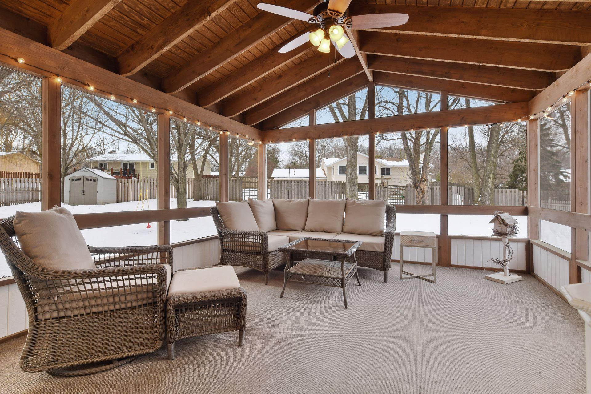 17253 Round Lake Road Eden Prairie, MN 55346 - Photo 14 of 64