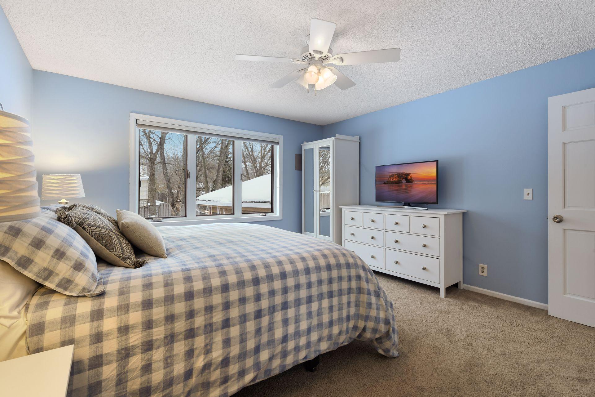 17253 Round Lake Road Eden Prairie, MN 55346 - Photo 28 of 64