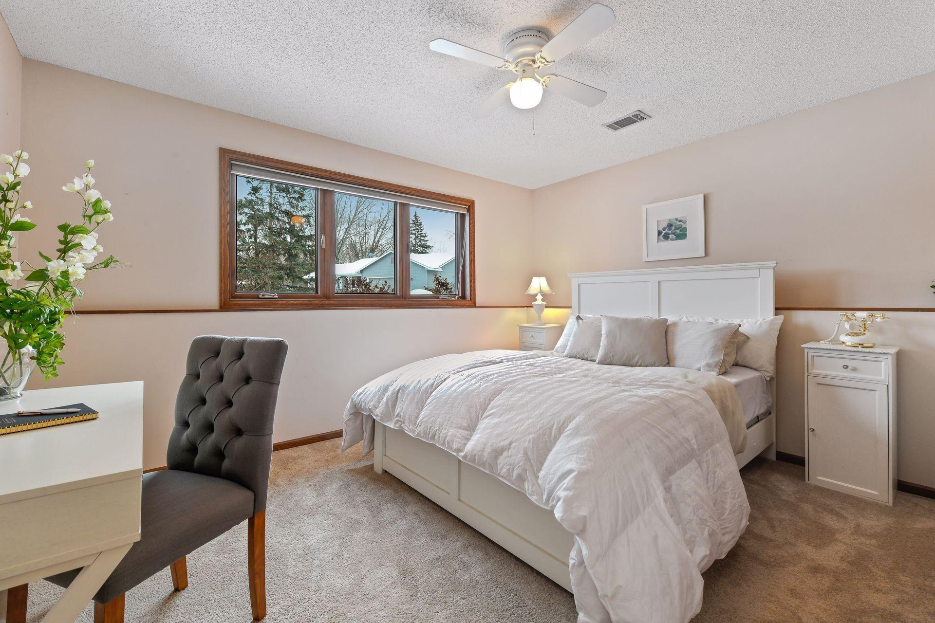 17253 Round Lake Road Eden Prairie, MN 55346 - Photo 37 of 64