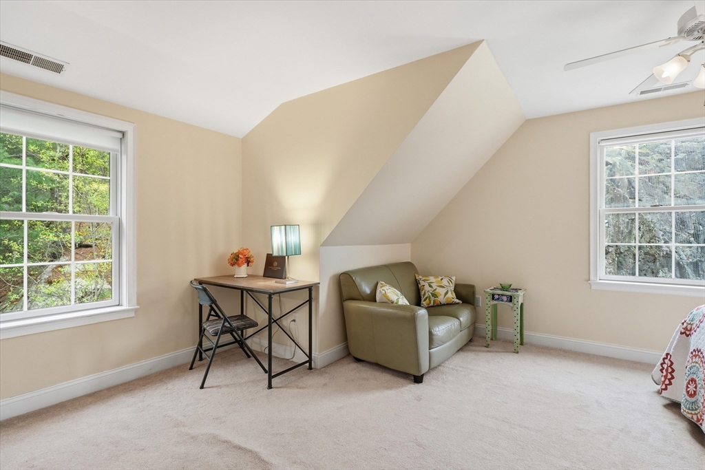 2 B Gates Lane, Unit B Wakefield, MA 01880 - Photo 23 of 42 a livingroom with workspace and a window