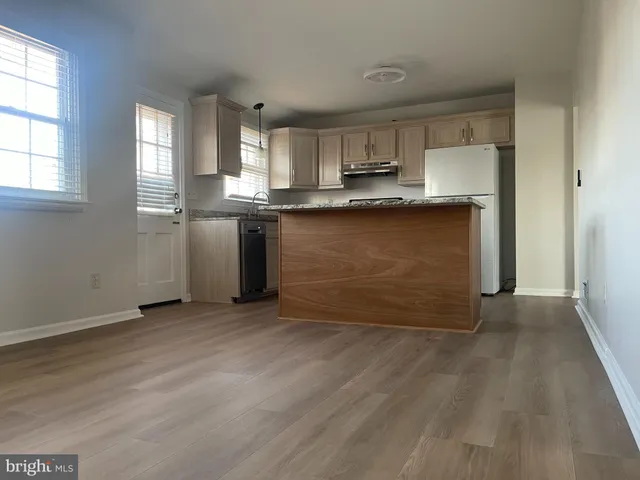 $2,800 | 3207 Carillon Drive, Wilmington, DE 19808