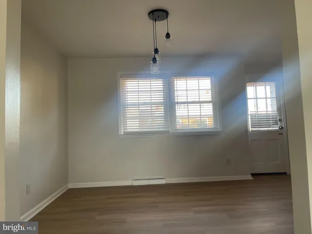 $2,800 | 3207 Carillon Drive, Wilmington, DE 19808